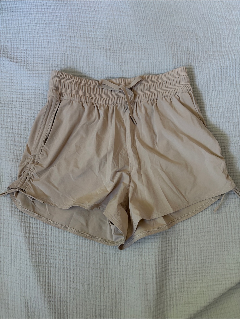 Weekender High Rise Run Short - Picture 2 of 5